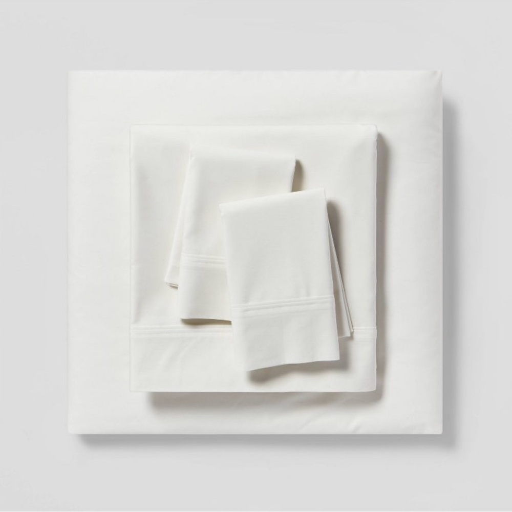 Threshold organic sheet set 300 thread CREAM